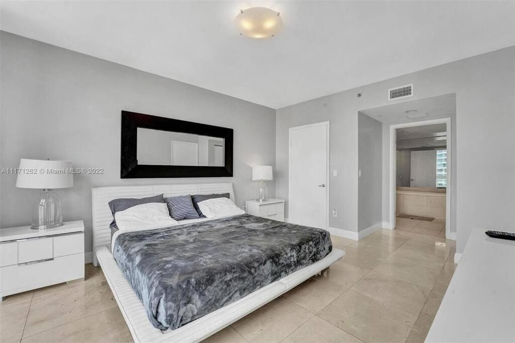 Waterfront Luxury 2 Bedrooms Iconbrickell Appartement Miami